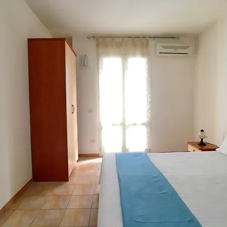 Trilocale Отранто